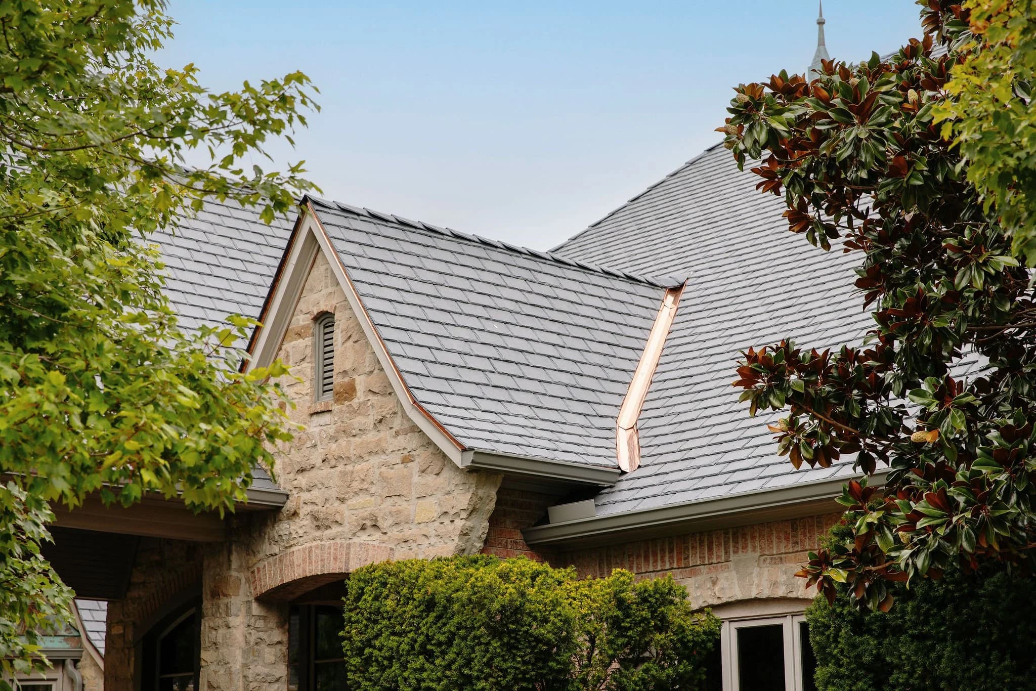 Finished residential roof on a Fort Worth home